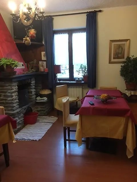 Hotel Quai Monno