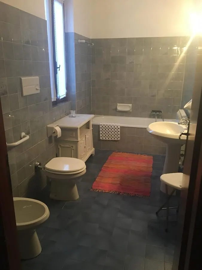 Hotel Quai Monno